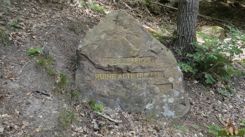 Ritterstein Nr. 239-2b Huettenhohl - Ruine alte Huette.JPG - Ritterstein Nr.239 Huettenhohl - Ruine alte Huette